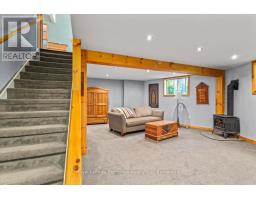 803 VICTORIA ROAD - 17