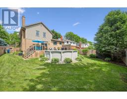 38 SHADYBROOK CRESCENT - 33