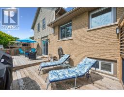 38 SHADYBROOK CRESCENT - 36