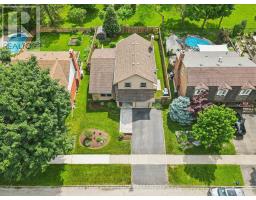 38 SHADYBROOK CRESCENT - 41