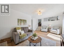 38 SHADYBROOK CRESCENT - 9