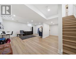 280 FARLEY DRIVE - 32