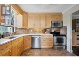 408 - 22 MARILYN DRIVE - 17
