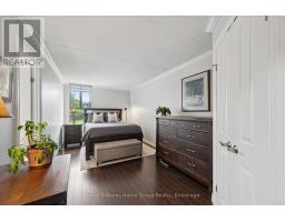 408 - 22 MARILYN DRIVE - 22