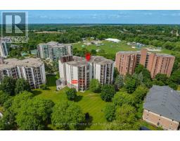 408 - 22 MARILYN DRIVE - 32