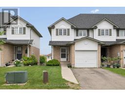 64 HASLER CRESCENT - 2