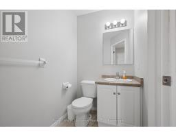 64 HASLER CRESCENT - 21