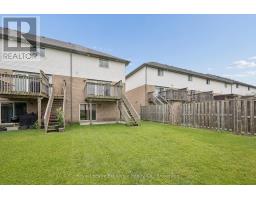 64 HASLER CRESCENT - 38