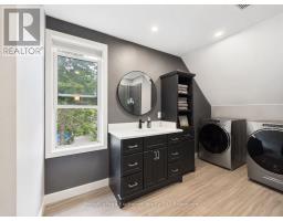 38 WHITECHURCH STREET - 24