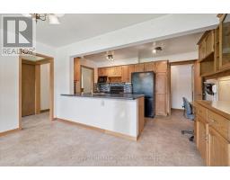 470 CAMERON STREET - 7