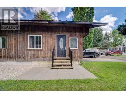 LEASED LOT 570 SUMAC STREET - 33