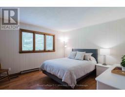 471 ECKFORD AVENUE - 26
