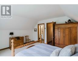 471 ECKFORD AVENUE - 32