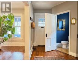 48 ELMWOOD AVENUE E - 3