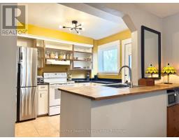 48 ELMWOOD AVENUE E - 8