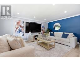 10 CALGARY AVENUE - 8