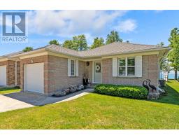 297 BETHUNE CRESCENT - 1