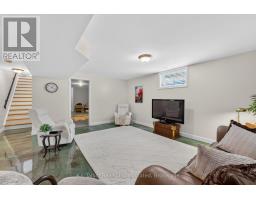 297 BETHUNE CRESCENT - 28