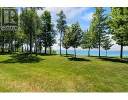 297 BETHUNE CRESCENT - 37