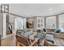 11 HARBOUR COURT - 12