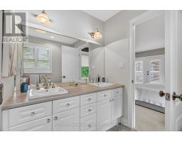 11 HARBOUR COURT - 26
