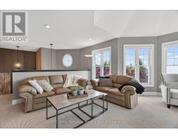 11 HARBOUR COURT - 28
