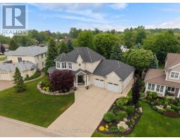 11 HARBOUR COURT - 3