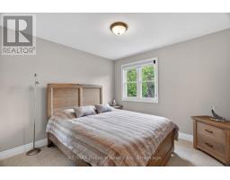 11 HARBOUR COURT - 32