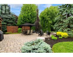 11 HARBOUR COURT - 38