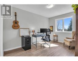 5 - 39 PTARMIGAN DRIVE - 26