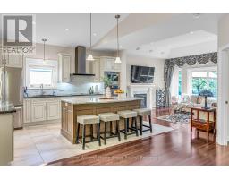 6 - 15 VALLEY ROAD - 15
