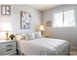 43 GREGORY CRESCENT - 27