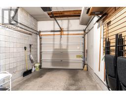 43 GREGORY CRESCENT - 46