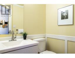 43 GREGORY CRESCENT - 5