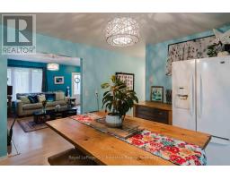 255 ROWE STREET - 10