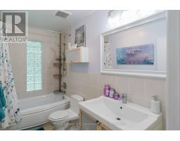 255 ROWE STREET - 11