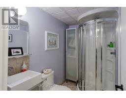 255 ROWE STREET - 19