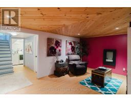 255 ROWE STREET - 22