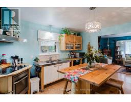 255 ROWE STREET - 9