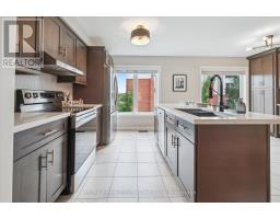 2 - 395 LINDEN DRIVE - 10