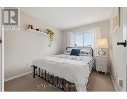 4 - 2 WORTON AVENUE - 22