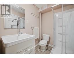 4 - 2 WORTON AVENUE - 26