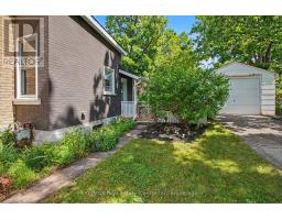 174 NEEVE STREET - 27