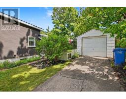 174 NEEVE STREET - 30