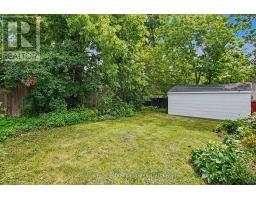 174 NEEVE STREET - 32