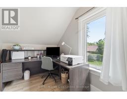 34 GOSHEN STREET N - 23