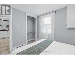 236 SYDENHAM STREET - 23