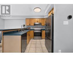 15 CAMM CRESCENT - 13