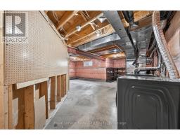 15 CAMM CRESCENT - 31