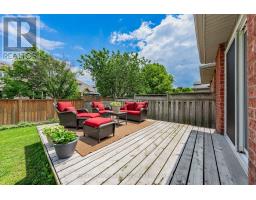 15 CAMM CRESCENT - 37
